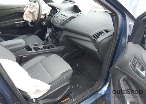 2018 Ford Escape Se из США, поврежденный, VIN 1FMCU0GD2JUA39303